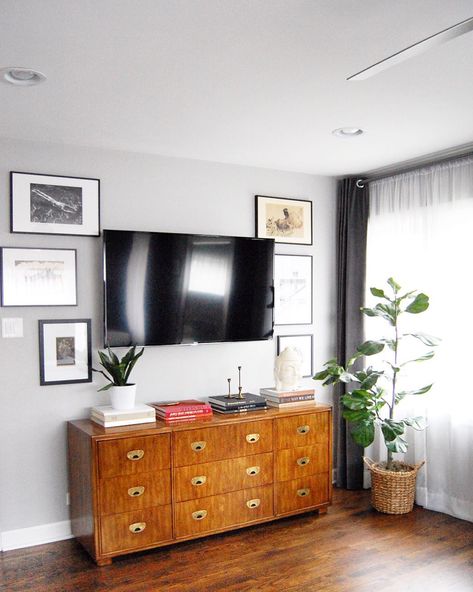 Mounted tv over dresser. Guest room idea maybe! Bedroom Dresser Under Tv, Tv Over Dresser, Bedroom Dresser With Tv, Dresser Under Tv, Guest Room Idea, Purple Rug Bedroom, Bedroom Design Diy, Tv Mounted, Under Tv