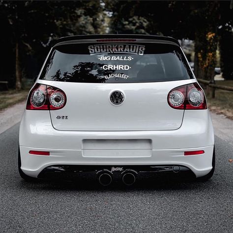 Golf Gti R32, Gti Car, Mk5 Gti, Volkswagen Up, Golf Car, Volkswagen Golf Gti, Golf R, Car Volkswagen, Golf 7