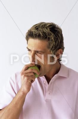 Young man biting apple, close-up Stock Photos #AD ,#biting#man#Young#apple Apples Photography, Study Reference, Man Eating, Dagger Tattoo, Art Refs, Booth Design, Model Release, Design Display, Premium Photo