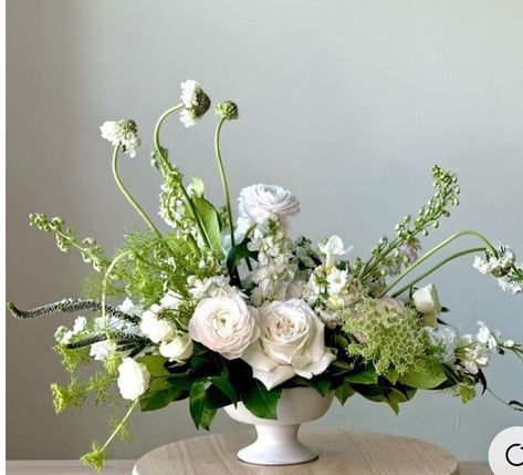 White Floral Compote Centerpiece, Green Flower Centerpieces Wedding, Big Flower Arrangements For Table, White Green Brown Flower Arrangement, Martha Stewart Floral Arrangements, Containers For Flower Arrangements, Couch Floral Installation, Gorgeous Floral Arrangements, Flower Arrangements White And Green