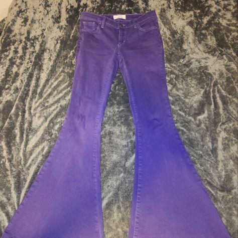 Free People Purple Denim Super Flare Jeans, Size 27 Purple Flare Jeans, Purple Bell Bottoms, Flair Jeans Outfit, Purple Denim, Indigo Purple, Super Flare Jeans, Jeans Flared, Flair Jeans, Purple Jeans