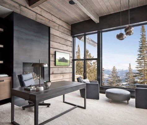 Modern ski home in Montana boasts views of snow-capped mountains reclaimed wood cladding throughout this home Modern Ski Home, Rustic Home Office, Ski Home, Rustic Home Offices, Bedroom Inspirations Minimalist, Modern Mountain Home, Modern Rustic Homes, Modern Cabin, Residential Interior Design