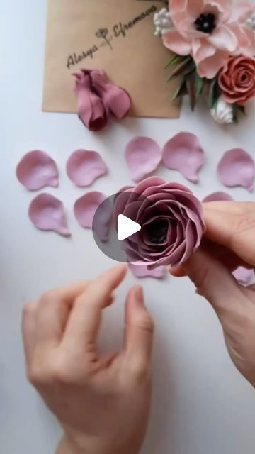 Foam Clay Flowers, Foam Clay Art, Foam Clay Crafts, Foam Clay Ideas, Clay Jars, Foam Clay, Gumpaste Flowers, Homemade Clay, Clay Jar