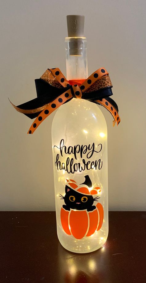 Excited to share this item from my #etsy shop: Halloween Wine Bottle Light - Cat Halloween Wine Bottles Diy, Halloween Wine Glasses Diy, Frosted Wine Bottles, Halloween Wine Bottle Crafts, Repurposed Bottles, Halloween Wine Glasses, Fall Wine Bottles, Halloween Wine Bottles, Wine Bottle Crafts Christmas