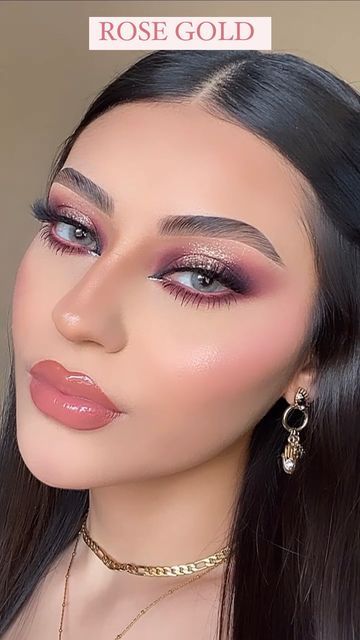 Makeup For Rose Gold Dress, Make Rose Gold, Pink Dress Makeup, Makeup Rose Gold, Makeup Rosa, Rose Gold Makeup Looks, Makeup Rose, Gold Makeup Looks, Makeup Fails