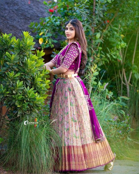 Half Saree Lehenga, Wedding Saree Blouse, Wedding Saree Blouse Designs, Kids Lehenga, Bridal Lehenga Red, Wedding Blouse Designs, Half Saree Designs, Indian Photoshoot, Saree Photoshoot