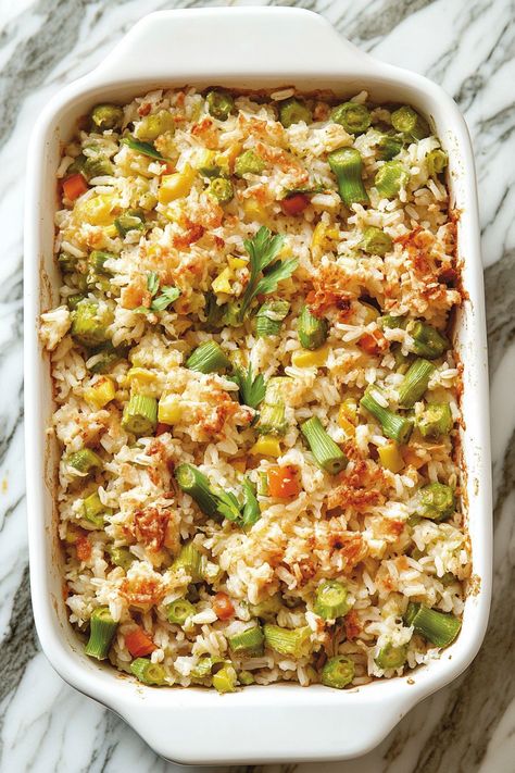 Easy Okra and Rice Casserole Recipe Okra Side Dish, Okra Casserole Recipes, Easy Okra Recipes, Okra Rice Recipes, Baked Okra Recipes, Okra Recipes Healthy, Okra Dishes, Baked Okra, Saturday Dinner