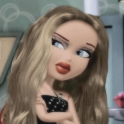 Mom Pfp Cartoon, Mom Pfp Aesthetic, Blond Bratz, Bratz Icons Aesthetic, Bratz Pfp Aesthetic, Bratz Profile Picture, Blonde Cartoon Pfp, Brats Doll Profile Pic, Blonde Bratz