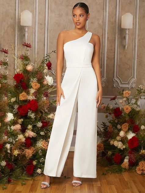 Graduation Outfits For Women College, Graduation Jumpsuit Outfit, White Graduation Dress College Classy, Jumpsuit Elegant Chic, Graduation Dress College Classy, Graduation Outfits For Women, Fancy Jumpsuit, Outfit Elegantes, Classy Jumpsuit