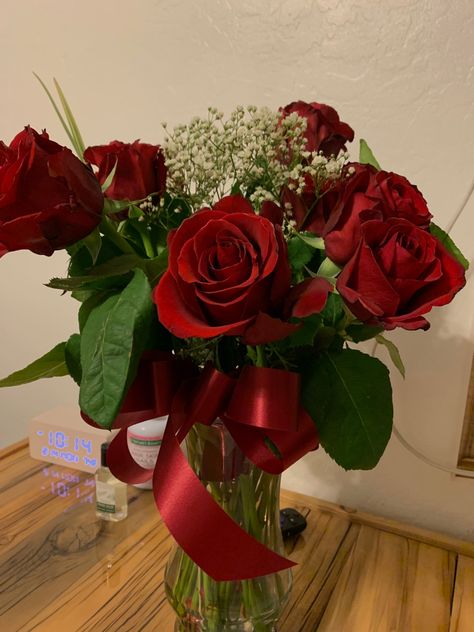 Red roses | anniversary | love | couples | flowers | bloom | bedroom decor Rose Banquet, Couples Flowers, Banquet Flower, Flowers Bloom, Love Couple, Red Rose, Red Roses, Of Love, Bedroom Decor