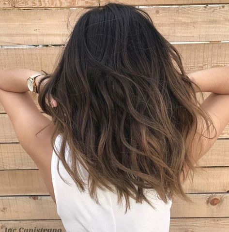 Brown Ombre Hair Color, Brown Ombre Hair, Brown Hair Balayage, Ombré Hair, Balayage Brunette, Ombre Hair Color, Long Wavy Hair, Trending Hairstyles, Dark Brown Hair