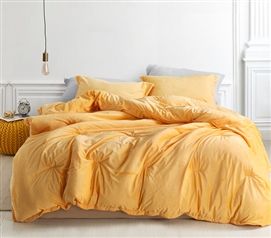 Yellow Comforter, Oversized Comforter, Bedroom Comforter Sets, Twin Xl Comforter, Yellow Bedding, Perfect Bedding, Yellow Bedroom, Twin Comforter, Comfy Bed