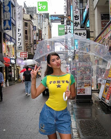 in love with tokyo 🔰💛🎋 Street Fashion Tokyo, Tokyo Fits Summer, Tokyo Trip Outfit, Tokyo Inspo Pics, Tokyo Japan Outfits Spring, Tokyo Fall Fashion, Tokyo Outfits Fall, Asia Outfit Ideas, Tokyo Japan Outfits Summer