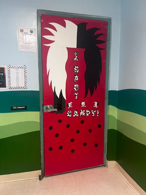 Cruella Door Decoration, 101 Dalmation Halloween Decorations, 101 Dalmatians Door Decorations, 101 Dalmatians Halloween Decorations, Disney Halloween Classroom Door, Dalmatian Classroom Decor, House Of Villains Disney, Disney Stateroom Door Decorations, Halloween Door Decorations Classroom