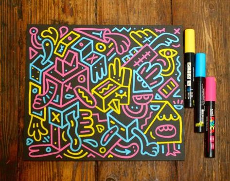 Posca Pens Doodles, Drawings With Acrylic Markers, Posca Pen Painting, Posca Tutorial, Acrylic Markers Ideas, Posca Pens Art Simple, Paint Marker Art Canvases, Posca Pens Art Ideas Simple, Easy Posca Art