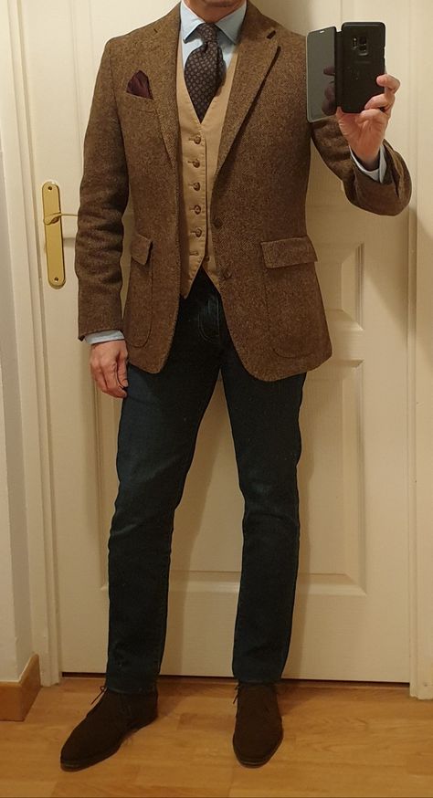 Tweed Jacket Outfit Mens, Mens Classic Style, Party Wear Blazers, Prom Jacket, Tweed Jacket Outfit, Men Prom, Brown Tweed Blazer, Winter Blazer, Mens Fashion Blazer