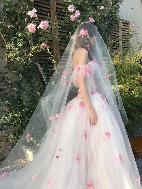 Blush Bridal Dress, Enchanted Wedding Dress Disney, White Wedding Dress With Pink Accents, Vintage Floral Wedding Dress, Pink White Wedding Dress, Barbie Wedding Aesthetic, Fairytale Aesthetic Wedding Dresses, Dreamy Wedding Theme, Coquette Wedding