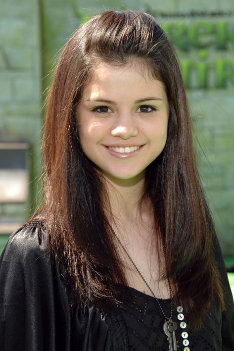 May 2007 Selena Selena Gomez 2007, Selena Gomez Hair, Look At Her Now, Hair Evolution, Rock Hairstyles, Selena Gomez Cute, Selena Gomez Photos, Spy Kids, Selena Gomez Pictures