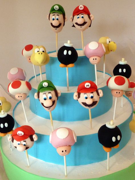 Mario Cake Pops, Joey Birthday, Peach Mario Bros, Mario Bros Birthday Party Ideas, Mario Birthday Cake, Mario Bros Cake, Harry Potter Theme Birthday, Super Mario Cake, Pops Cake