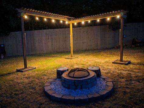 Eno Hammock Ideas Backyards, Outdoor Hammock Stand Diy, Diy Backyard Hammock Area, Hammock Posts Backyards, Hammock Stand Backyard, Hammock Ideas Backyard Diy, Hammock Posts Diy, Hammock Area Ideas Backyards, Hammock Stand Diy Easy