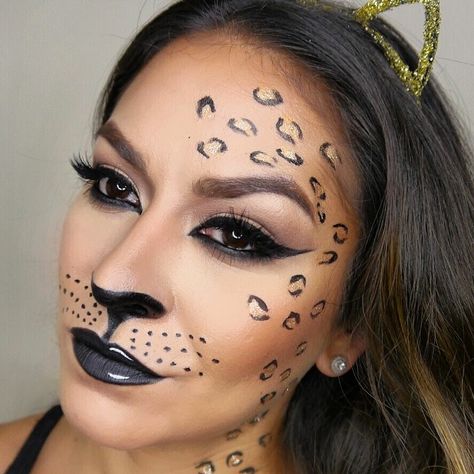 Leopard Face Paint, Leopard Makeup Halloween, Cat Face Halloween, Cat Face Makeup, Cat Makeup Tutorial, Simple Cat Makeup, Cheetah Makeup, Cat Halloween Makeup, Halloween Makeup Look