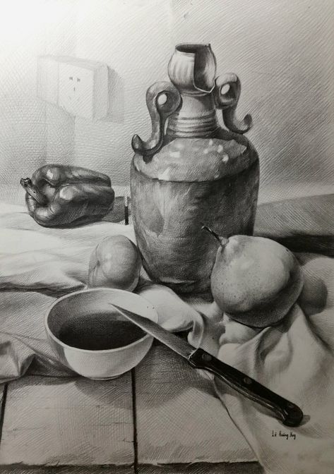 Still Life Pencil Shading, Shading Drawing, Life Sketch, Observational Drawing, Drawing Examples, Charcoal Sketch, Object Drawing, Still Life Drawing, Art Drawings Sketches Creative