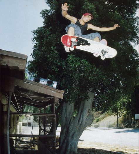 Skater Pics, Late 90s Aesthetic, 90s Skaters, Skate Ads, 2000s Punk Aesthetic, Late 2000s Aesthetic, Aesthetic Skater, Skateboarding Aesthetic, 2000s Punk