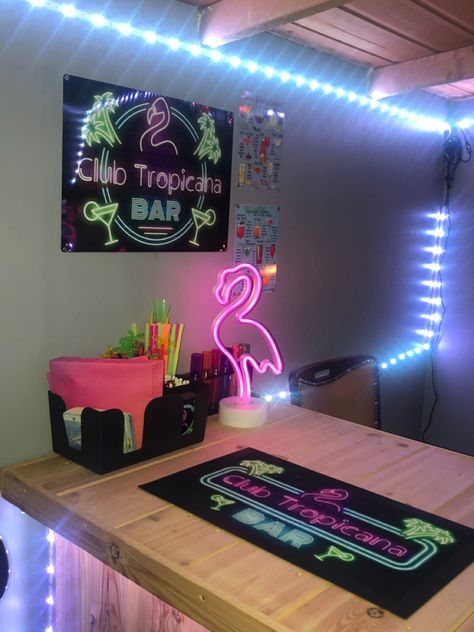 Club Tropicana Party, Tropicana Party, Birthday Party Neon, Coachella Birthday, Club Tropicana, Home Bar Rooms, Dads Birthday, Party Neon, 21st Birthday Party