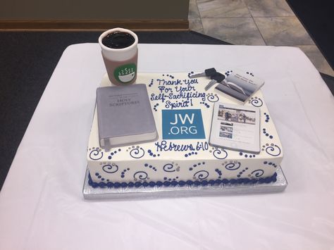 JW Pioneer Cake Pioneer Cake Jw, Jw Cakes Ideas, Jw Pioneer Dinner Ideas, Pioneer School Gifts Jw, Bible Cake, Elderly Gift, Pioneer School Gifts, Jw Pioneer Gifts, Jw Pioneer