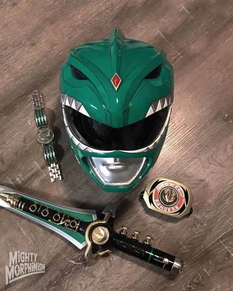 “go green ranger go go!⚡️ #SonGokuKakarot Power Rangers Tattoo, Crazy Artwork, Star Clips, Lord Drakkon, Superhero Squad, Green Power Ranger, Power Rangers Megazord, Power Rangers Toys, Power Rangers Cosplay