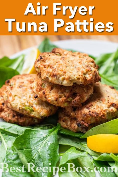 Air Fryer Tuna Patties recipe @BestRecipeBox Tuna Patties Air Fryer, Air Fryer Tuna Patties, Air Fryer Tuna, Tuna Cakes Recipe, Tuna Patties Recipes, How To Make Tuna, Tuna Patties, Tuna Cakes, Recipe Low Carb