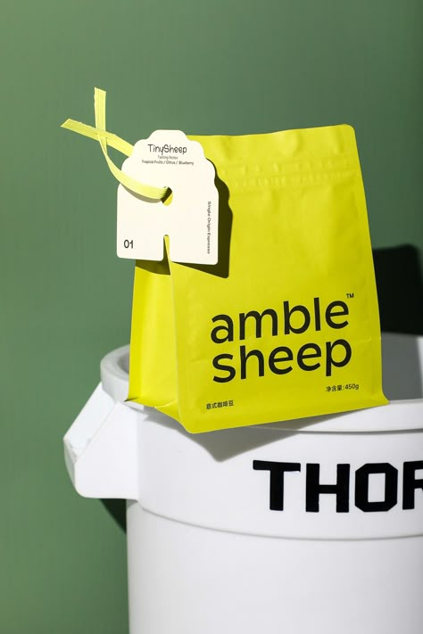 amble sheep VISUAL IDENTITY AND PACKAGING :: Behance Hang Tag Design, Coffee Brand, Clothing Packaging, Box Packaging Design, Tea Packaging, Coffee Packaging, Coffee Branding, Quality Coffee, Graphic Design Projects