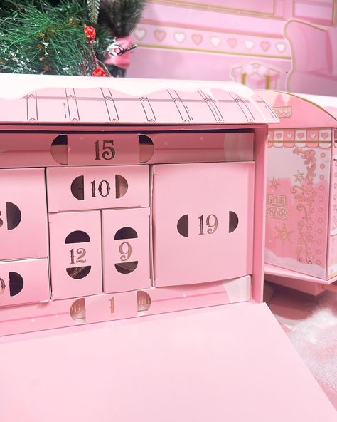 Swipe to see some Advent Calendar sneak peeks👀🫢💗 Our advent calendar is now available to pre order on Plouise.co.uk 💕 P Louise Advent Calendar, Advent Calendar Aesthetic, P Louise, Calendar Advent, Advent Calendars, Sirius Black, Pink Christmas, Advent Calendar, Pre Order