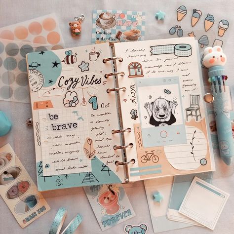 Tags ☁️ : #binder #binderjournal #journalinspiration #journalideas #october #cozyvibes #anya #spyxfamily #journaling #aesthetic #blueaesthetic #cool #kawaii #a6binder #journalsupplies #bujoideas #bulletjournal #journalingcommunity #anime Binder Journal Aesthetic, Binder Aesthetic, Anya Spyxfamily, Binder Journal, Journaling Aesthetic, Binder Journals, Journal Aesthetic, Be Brave, Blue Aesthetic