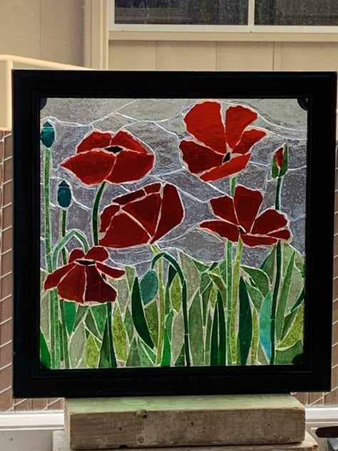 Poppy Flower Mosaic, Poppy Mosaic Patterns, Mosaic Poppies, Poppy Mosaic, Mosaic Quilts, Stained Glass Mosaic Window, Stained Glass Mosaic Patterns, Painted Window Art, Tile Fireplace