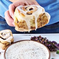 Soft Cinnamon Rolls, Simple Baking, Homemade Croissants, Baking Videos, Baked Rolls, Roll Recipes, Baked Treats, Cinnamon Rolls Homemade, Fool Proof