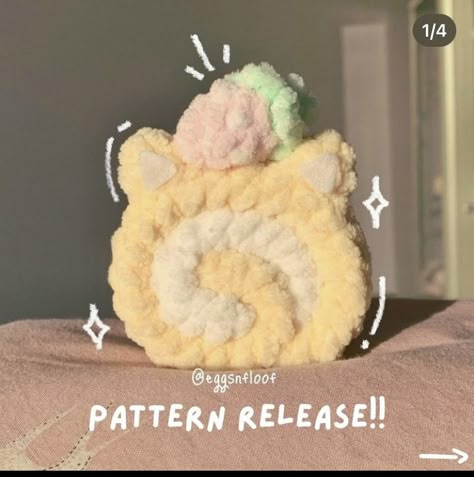 Cake Crochet Pattern, Cake Crochet, Cute Crochet Ideas, Images Hello Kitty, Easy Crochet Animals, Crochet Tutorial Pattern, Quick Crochet Patterns, Crochet Plushies, Things To Crochet