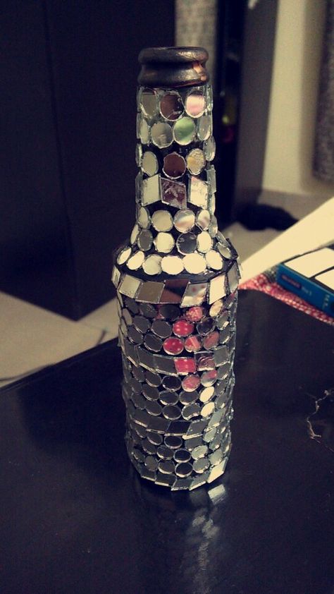 Amazing mirror work on any kind of bottle...#diy #reusable #easy Diy Bottles, Bottle Diy, Bottle Craft, Diy Bottle, Mirror Work, Bottle Crafts, Work On, Easy Diy, Mirror