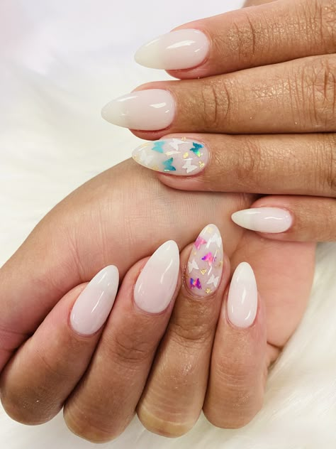 Gender Reveal Nails Almond, Gender Reveal Nails Neutral, Subtle Gender Reveal Nails, Neutral Gender Reveal Nails, White Gender Reveal Nails, Pink Nails Gender Reveal, Gender Neutral Nails, Baby Gender Nails, Simple Gender Reveal Nails