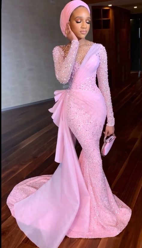 Nigerian Lace Styles For Wedding, Pink Asoebi, Lace Gown Styles Nigerian, African Print Wedding Dress, Wedding Asoebi, Latest Lace Styles, Lace Styles For Wedding, Simple White Wedding Dress, Lace Wedding Guest Dress