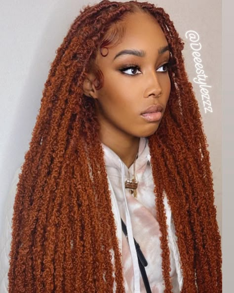 Burnt Orange Soft Locs, Ginger Faux Locs On Dark Skin, Ginger Hair Color Braids, Ginger Butterfly Locs Bob, Locs Hairstyles Ginger, Copper Soft Locs, Copper Twists Black Women, Auburn Twists Black Women, Orange Faux Locs