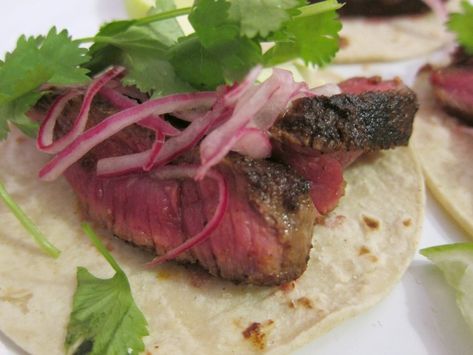 Pickled Beef, Tenderloin Tacos, Steak Tenderloin, Steak Chili, Pickled Onion, Quick Pickled Onions, Tenderloin Steak, Steak Tacos, Seared Steak