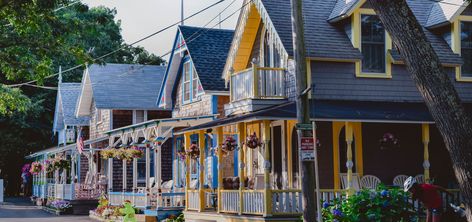 A Walk Through Oak Bluffs' Gingerbread Cottages - SVADORE Quarry Bay, Oak Bluffs, Cottage Lighting, Weekend Itinerary, Summer Escape, Yucatan Mexico, The Tabernacle, Martha's Vineyard, Marthas Vineyard