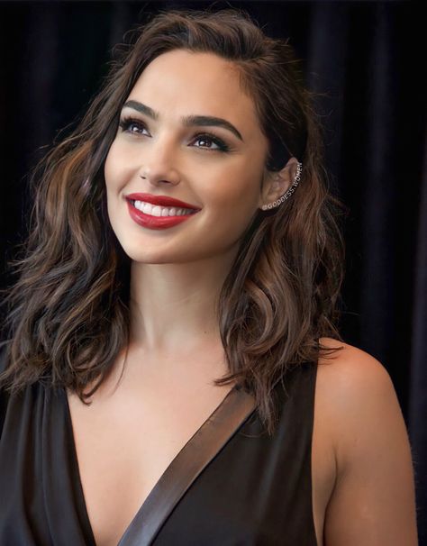 Romantic Good Morning Message, Good Morning Message, Gal Gabot, Gal Gardot, Gal Gadot Wonder Woman, Morning Message, Hair Colours, Amanda Seyfried, Real Beauty