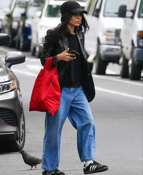 Zoey Kravitz, Zoe Kravitz Style, New York May, Zoë Kravitz, Effortlessly Chic Outfits, Zoe Kravitz, Celebrity Street Style, Fashion Fits, Looks Style