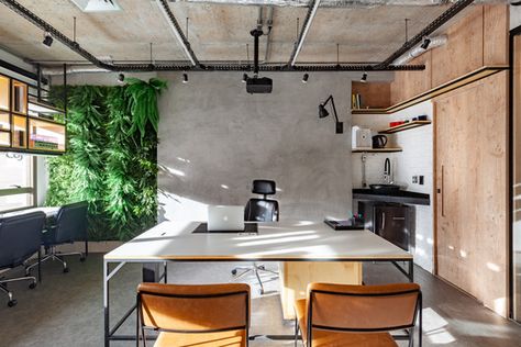 Interior Design Home Office, Home Office Industrial, Design Home Office, Tiny Office, Industrial Office Design, Modern Office Interiors, Inside Art, New York Office, Dream Office