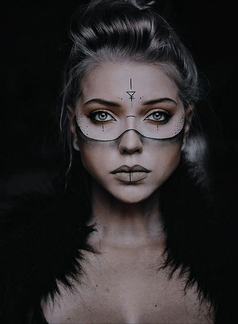 Warrior Makeup, Viking Makeup, Vikings Halloween, Viking Aesthetic, Halloweenský Makeup, Viking Costume, Witch Makeup, Viking Hair, Halloween Makeup Inspiration