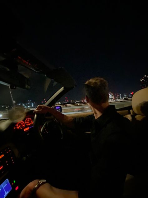 Convertible Car Aesthetic Night, Convertible Car Aesthetic, Crew Kensington, Drives Aesthetic, Car Convertible, Night In London, Diy Photo Book, Night Drives, Star Boy