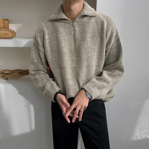 Mens Clothing Styles Aesthetic, Zipper Sweater Outfit, Knitted Sweaters Men, Mens Sweater Outfits, Spiritual Fashion, Zipper Sweater, Loose Pullover, Zippered Sweater, Men's Korean Style