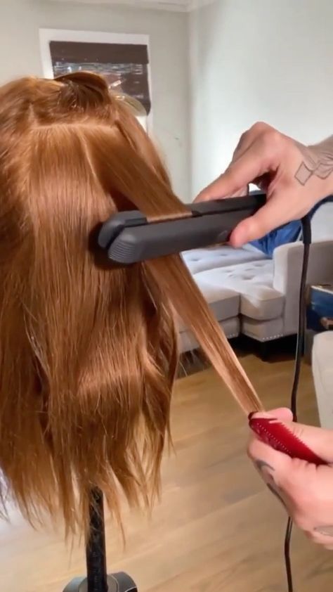 cosmoprofbeauty on Instagram: Want to know the secret to perfecting flat iron waves? 🙋‍♀️🙋‍♂️⁣ ⁣ Sound ON 🔊 to hear how @jacobhkhan creates flawless flat iron waves with… How To Create Wavy Hair, Wavy Hair Flat Iron, Beach Waves With Straightener, Flat Iron Short Hair, Wavy Hair With Straightener, Beach Waves With Flat Iron, Easy Beach Waves, Waves Iron, Waves With Curling Iron